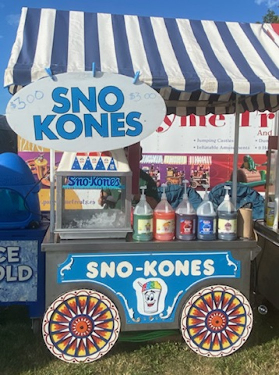 Sno-Cone Carnival Cart with Awning & Circus Wheels