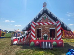 Gingerbread Combo C065ABD5 DF05 4449 B90F F6173BC20678 1753990712 Gingerbread Combo